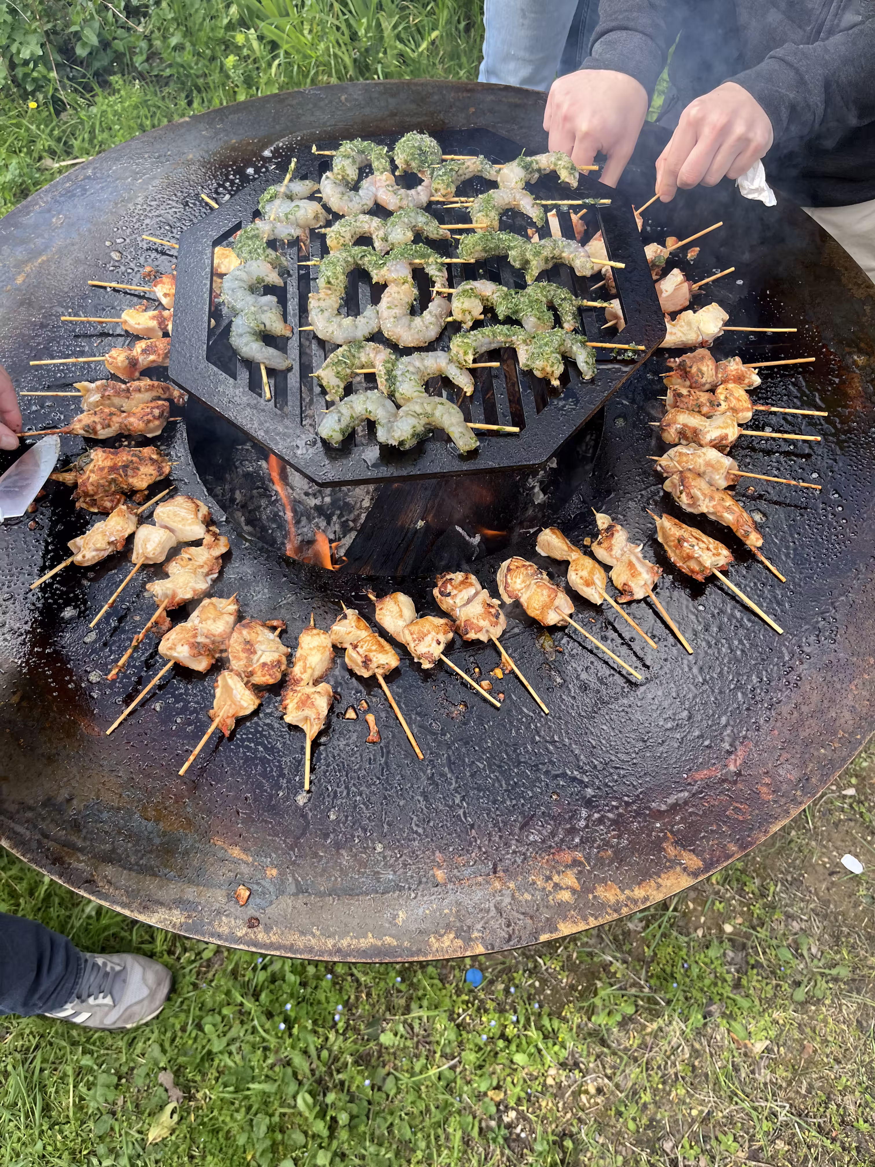 Cuisson minute Fruits de mer cuits sur brasero