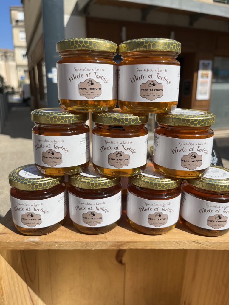 Pot de miel à la truffe